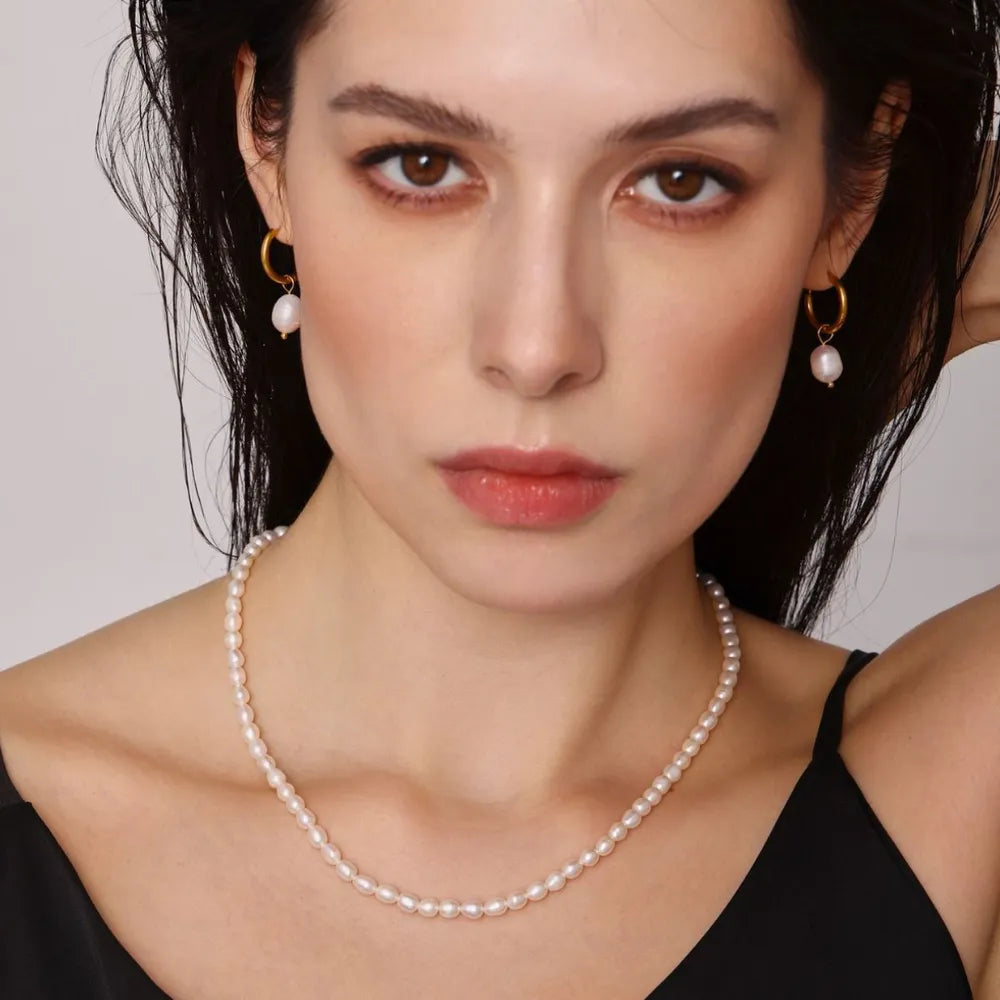 Pearl Necklace, Bracelet and Earrings 4-Piece Jewelry Set - LaTezza Online Shop