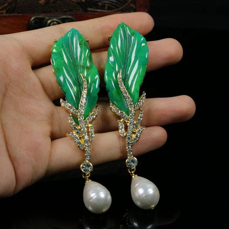 Green Leaves Long Pendant Baroque Style Earrings Pendant Accessories