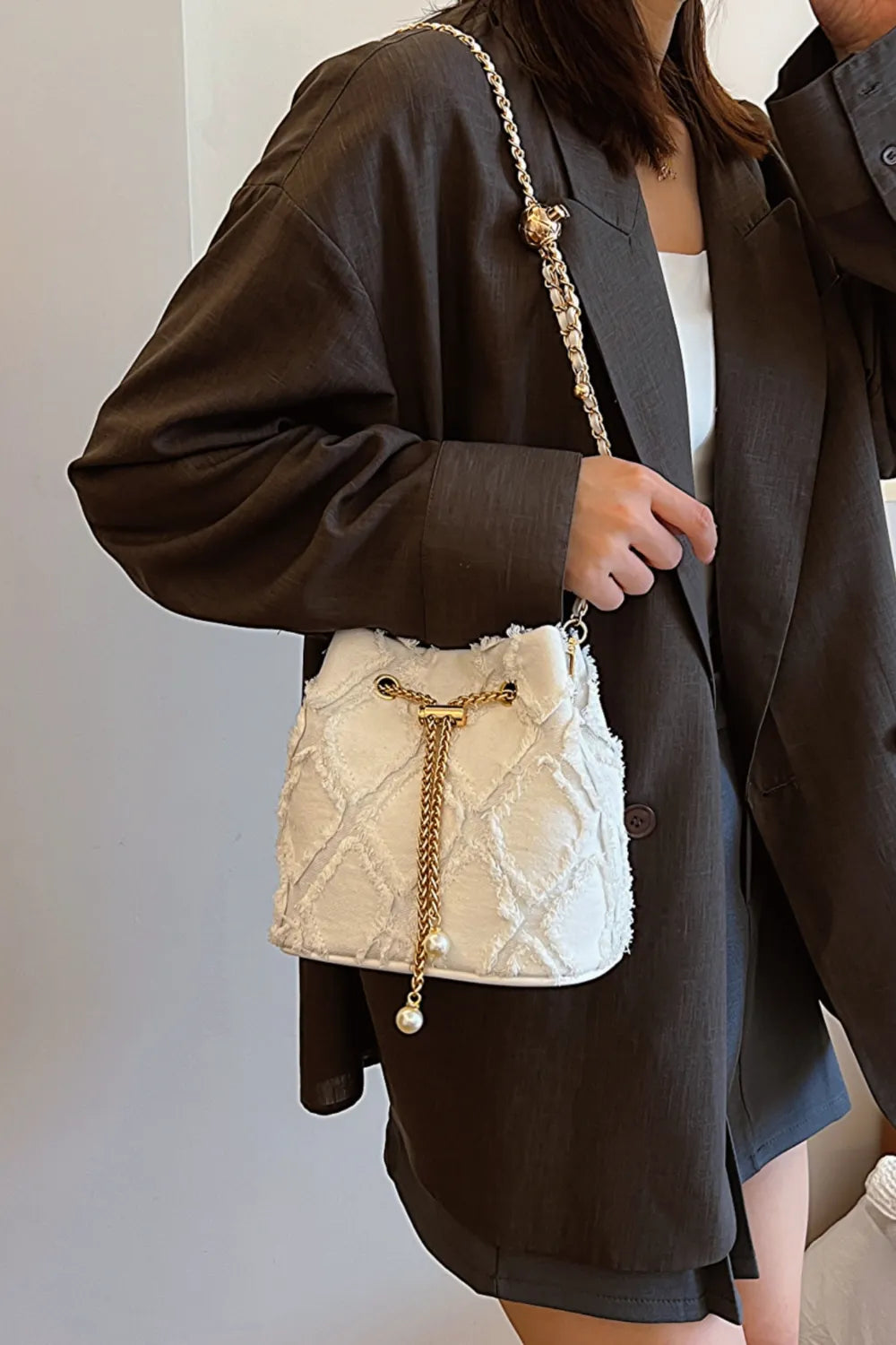 Chain Drawstring Raw Edge Denim Bucket Bag - LaTezza Online Shop