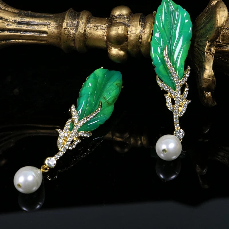 Green Leaves Long Pendant Baroque Style Earrings Pendant Accessories