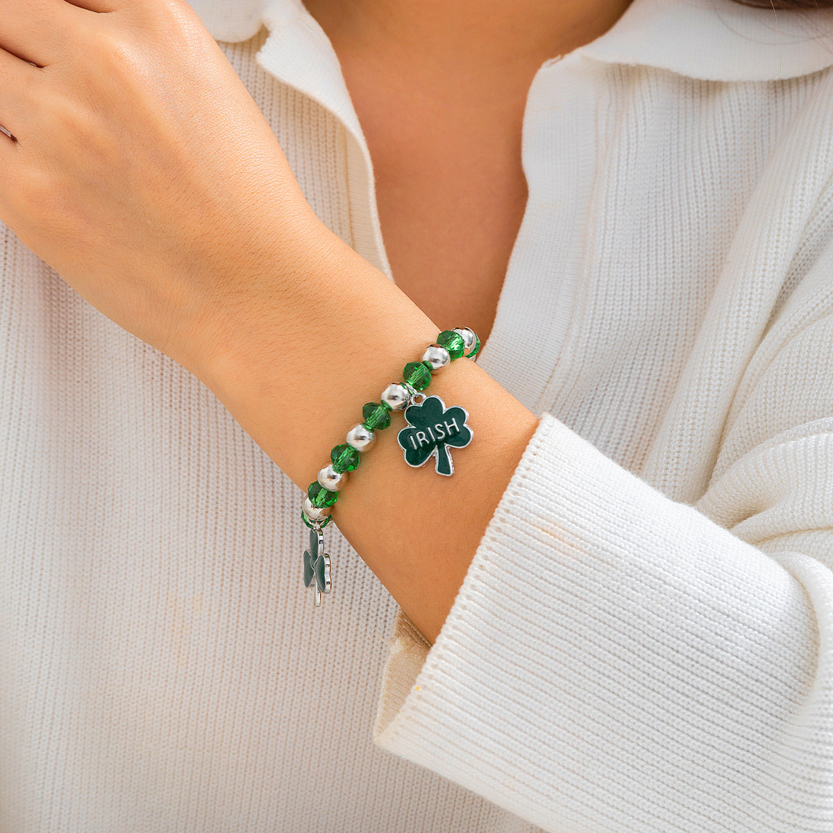 Clover Letter Bracelet, Simple Green Bead Bracelet, Beer Festival Jewelry - LaTezza Online Shop