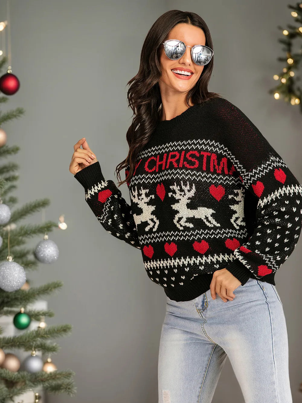 Christmas Element Round Neck Sweater - LaTezza Online Shop