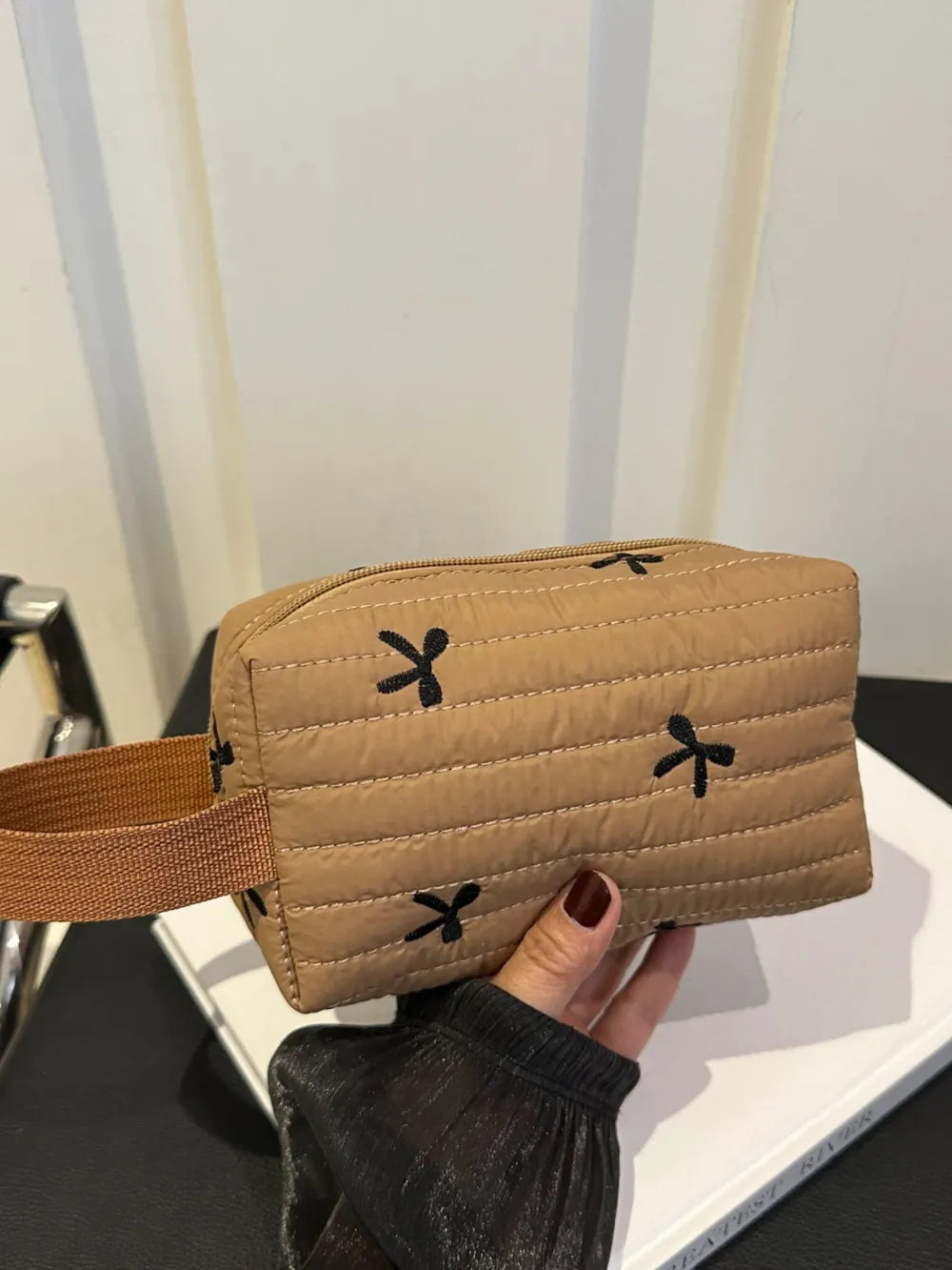Texture Contrast Bow Wristlet - LaTezza Online Shop