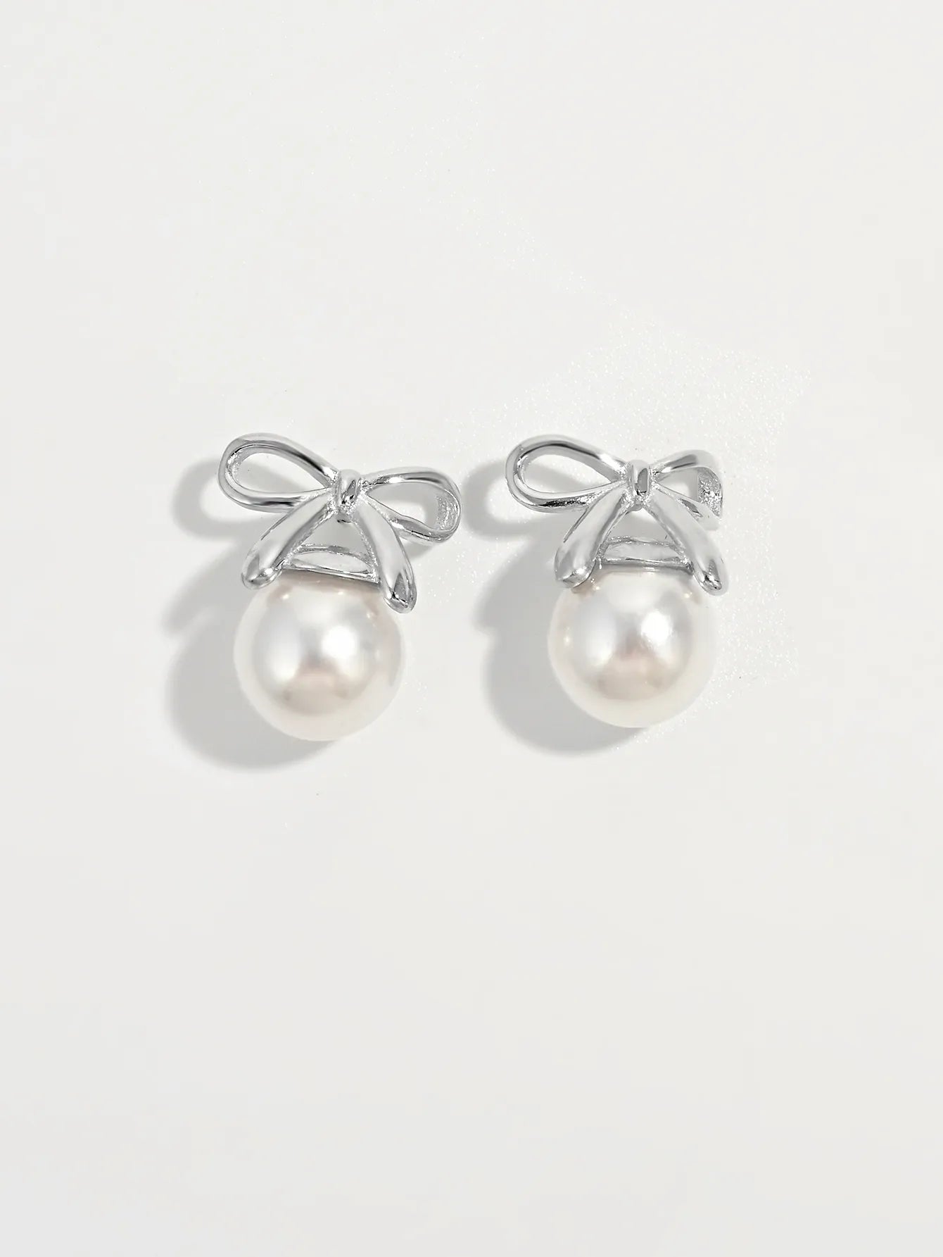 925 Sterling Silver Pearl Bow Earrings - LaTezza Online Shop