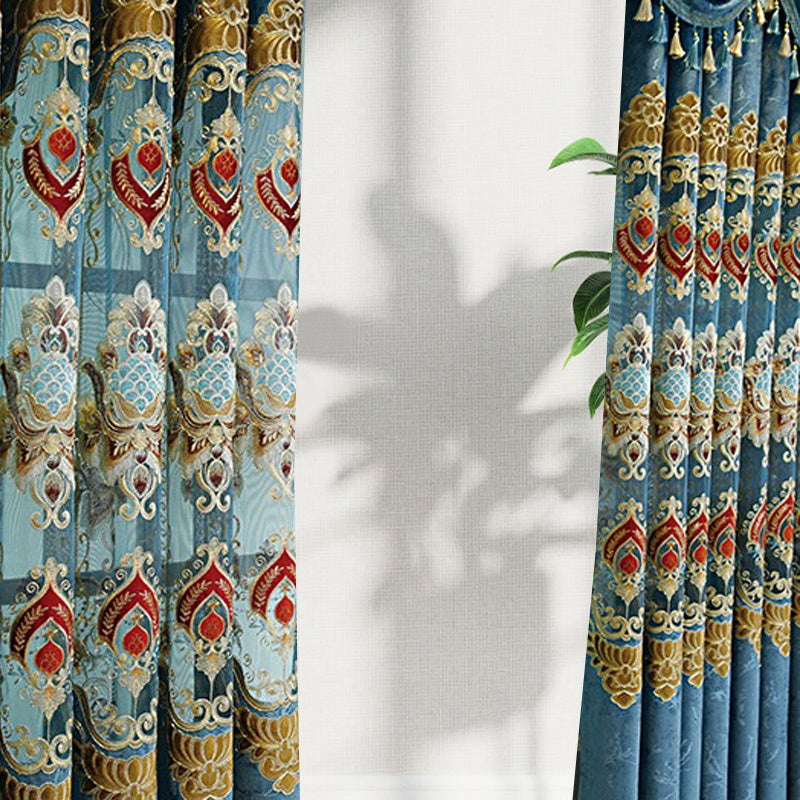 Modern Style Living Room European Hollow Embroidery Curtains 2-piece Set - LaTezza Online Shop