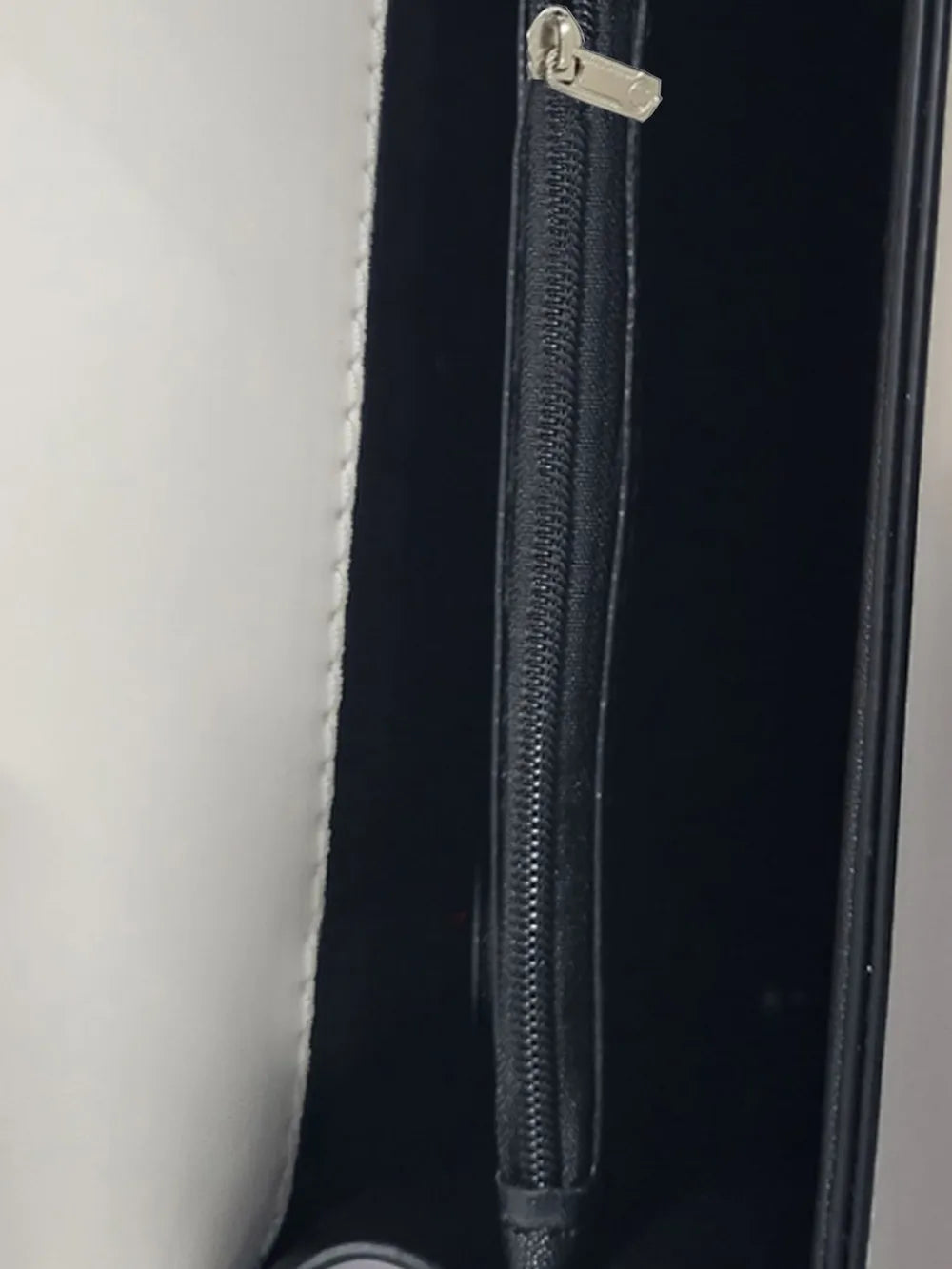 Chain PU Leather Detachable Shoulder Strap Handbag - LaTezza Online Shop