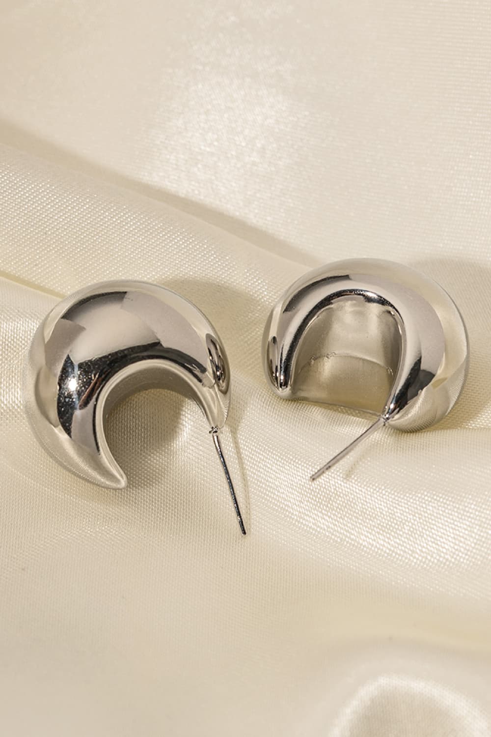 Stainless Steel C-Hoop Earrings - LaTezza Online Shop