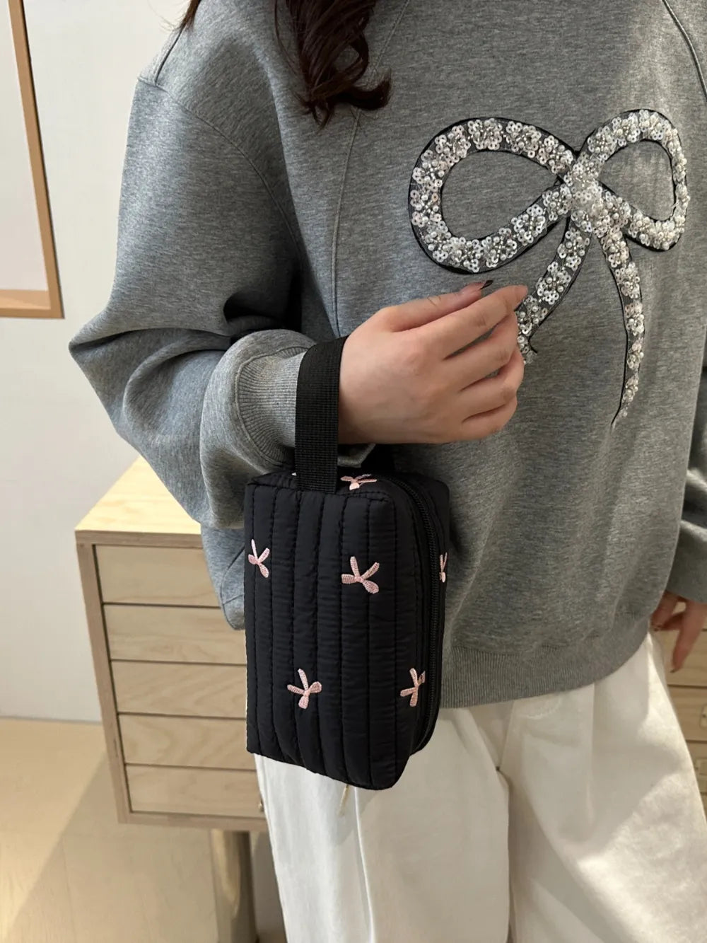 Texture Contrast Bow Wristlet - LaTezza Online Shop
