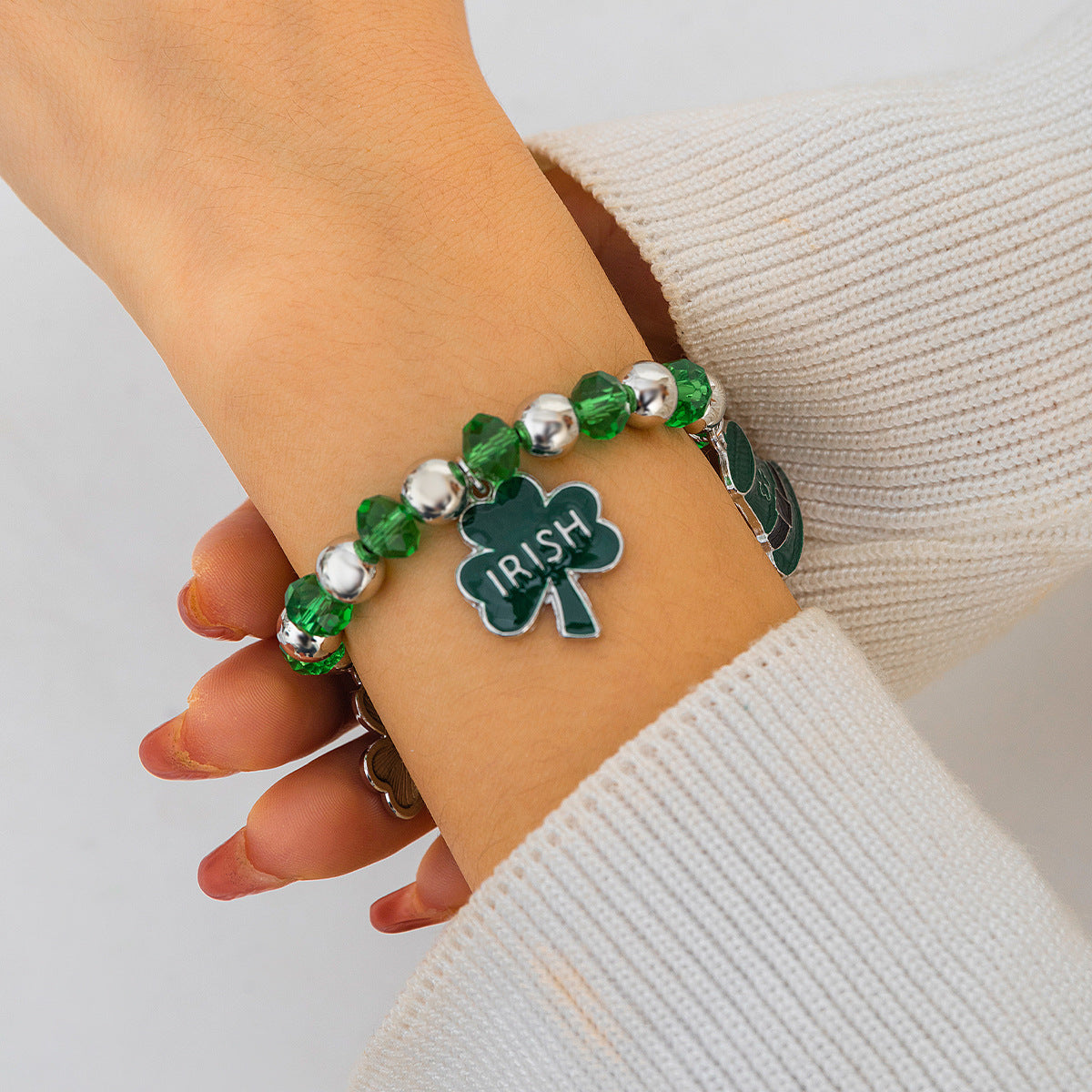 Clover Letter Bracelet, Simple Green Bead Bracelet, Beer Festival Jewelry - LaTezza Online Shop