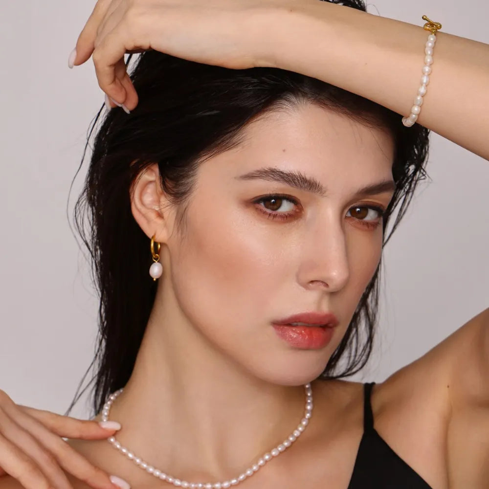 Pearl Necklace, Bracelet and Earrings 4-Piece Jewelry Set - LaTezza Online Shop