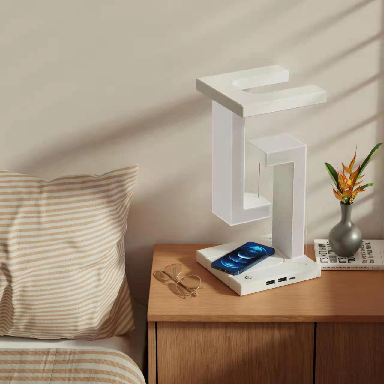 Creative Smartphone Wireless Charging Suspension Table Lamp Balance Lamp Floating For Home Bedroom - LaTezza Online Shop