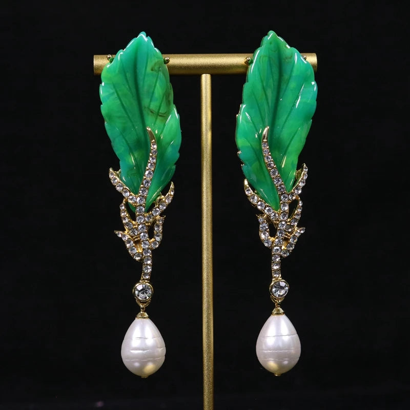 Green Leaves Long Pendant Baroque Style Earrings Pendant Accessories
