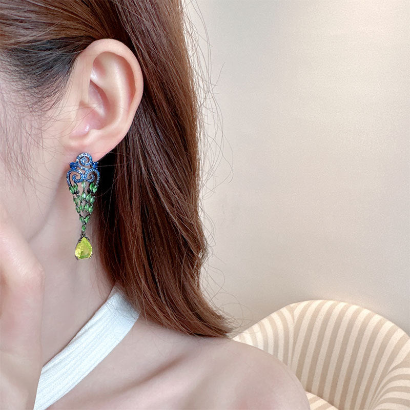 Fashionable earrings with a light luxury and high-end feel, long green water droplet tassel earrings for women - LaTezza Online Shop