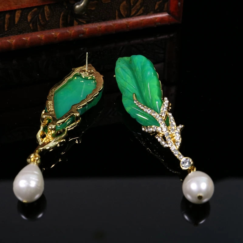 Green Leaves Long Pendant Baroque Style Earrings Pendant Accessories
