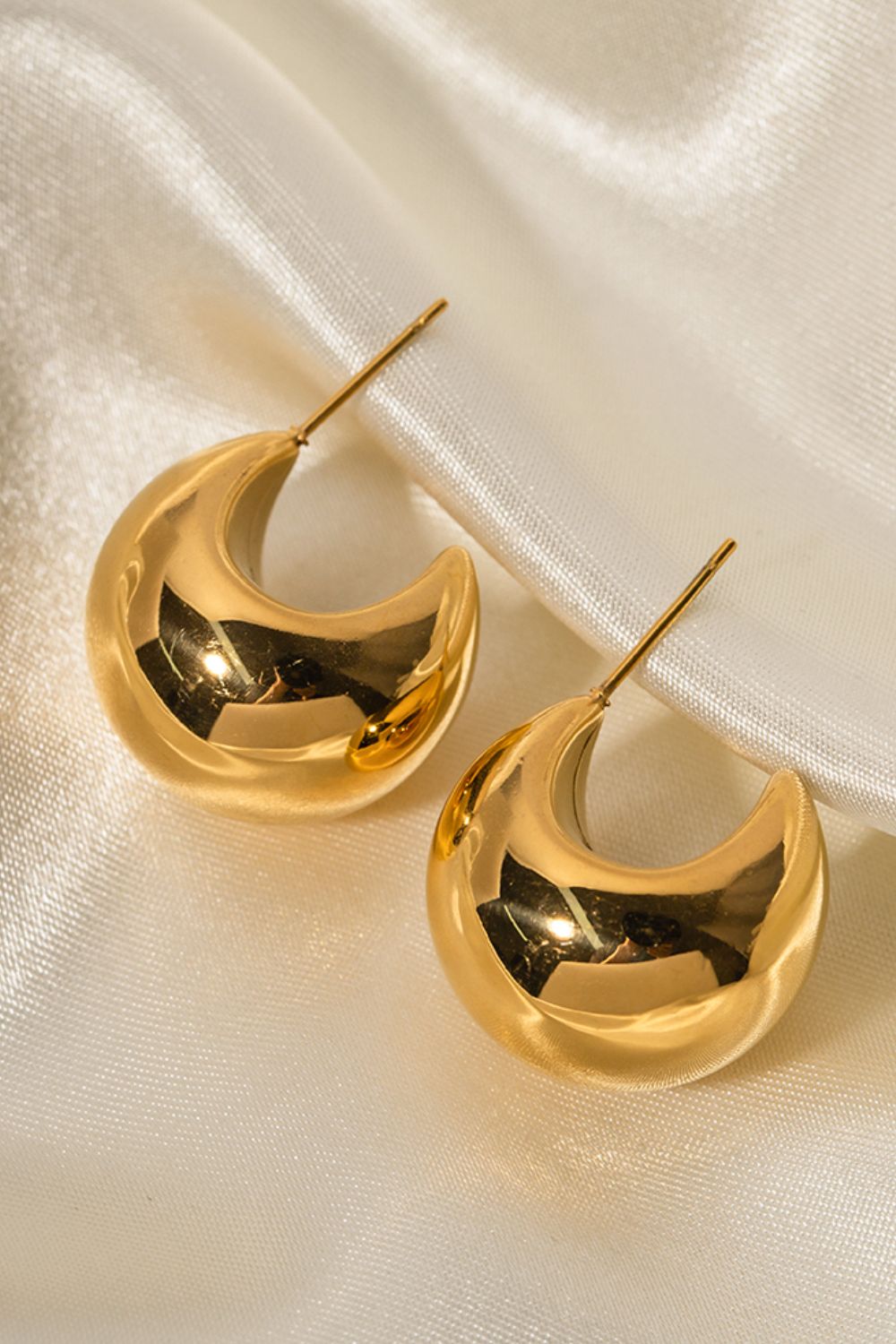 Stainless Steel C-Hoop Earrings - LaTezza Online Shop