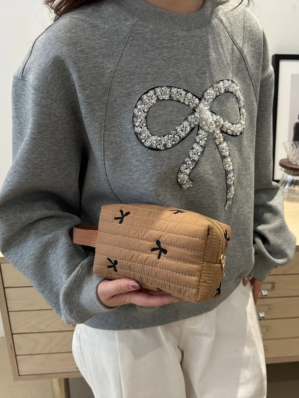 Texture Contrast Bow Wristlet - LaTezza Online Shop