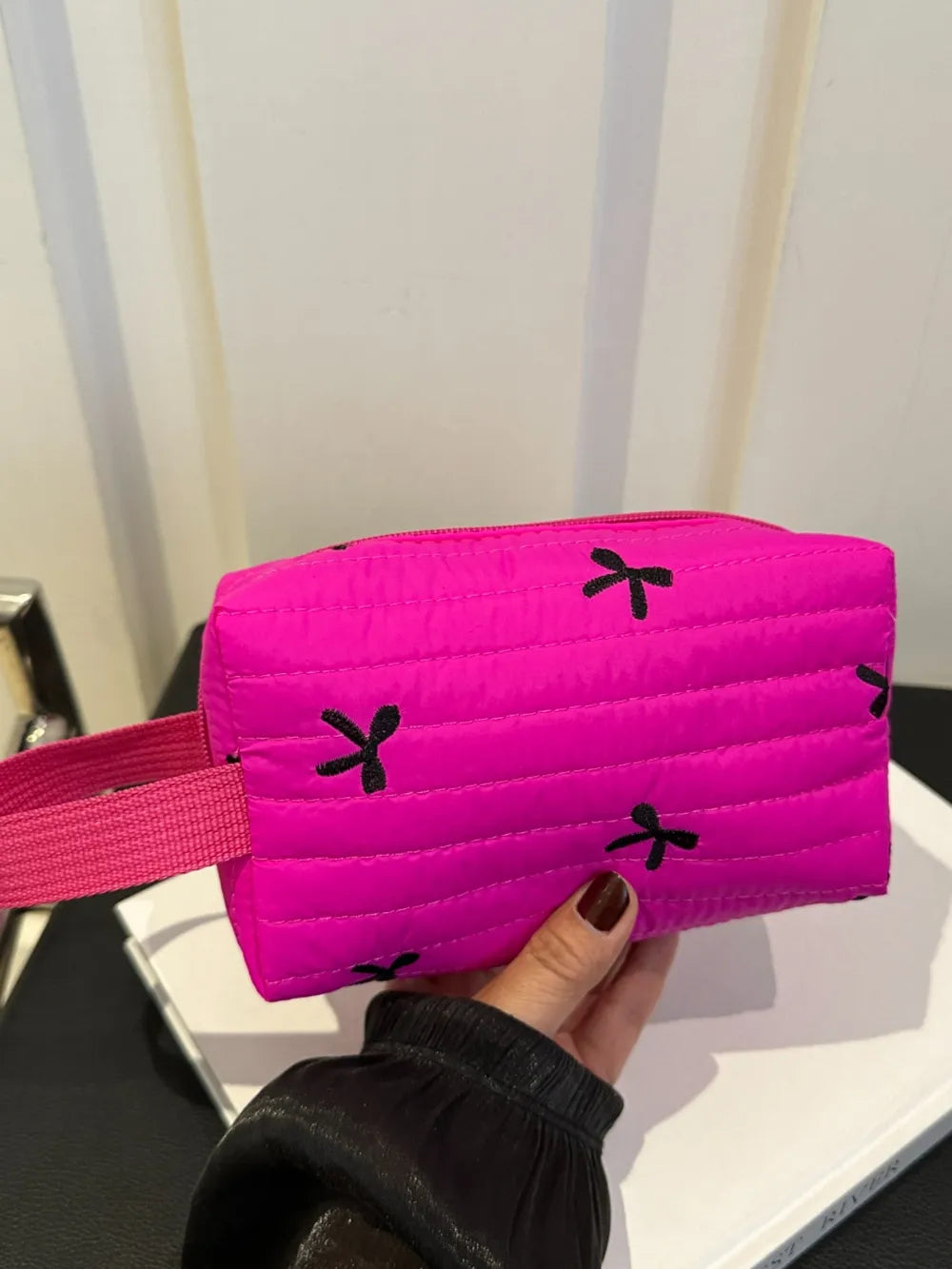 Texture Contrast Bow Wristlet - LaTezza Online Shop
