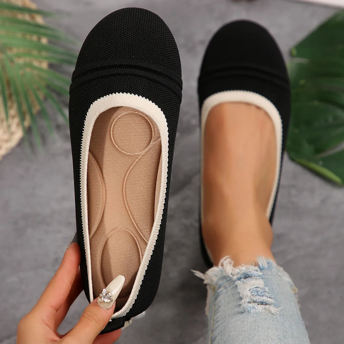 Round Toe Flat Slip-Ons
