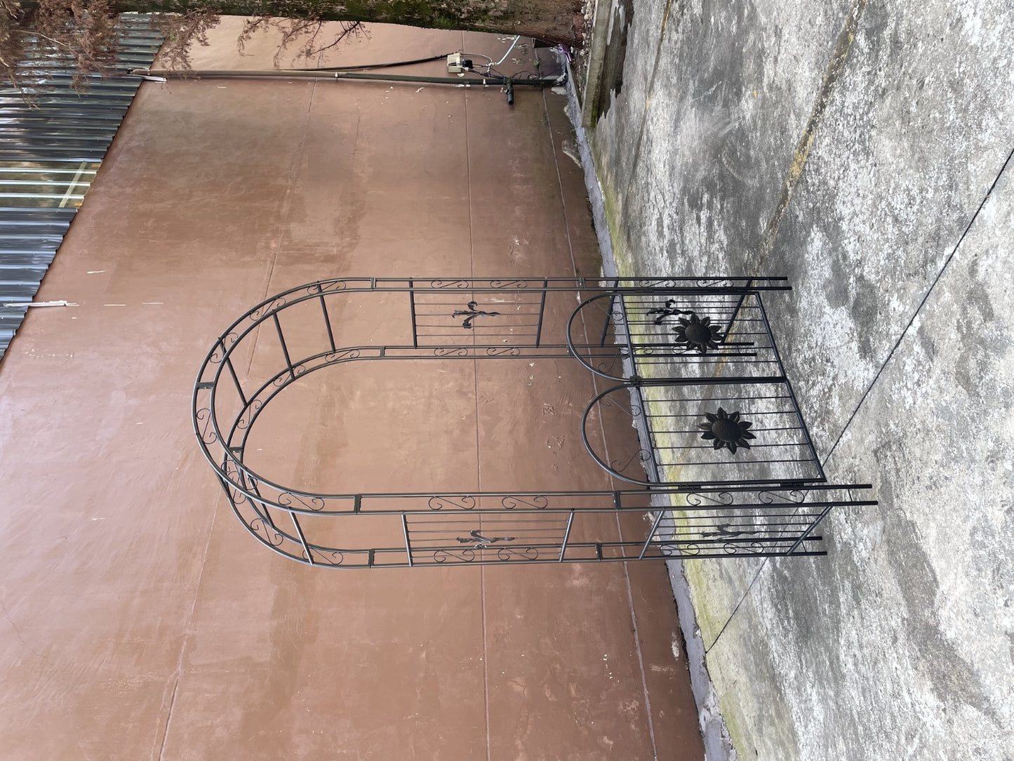 Metal Garden Arch With Doors, Arbor Trellis For Climbing Plants, Outdoor Wedding - LaTezza Online Shop