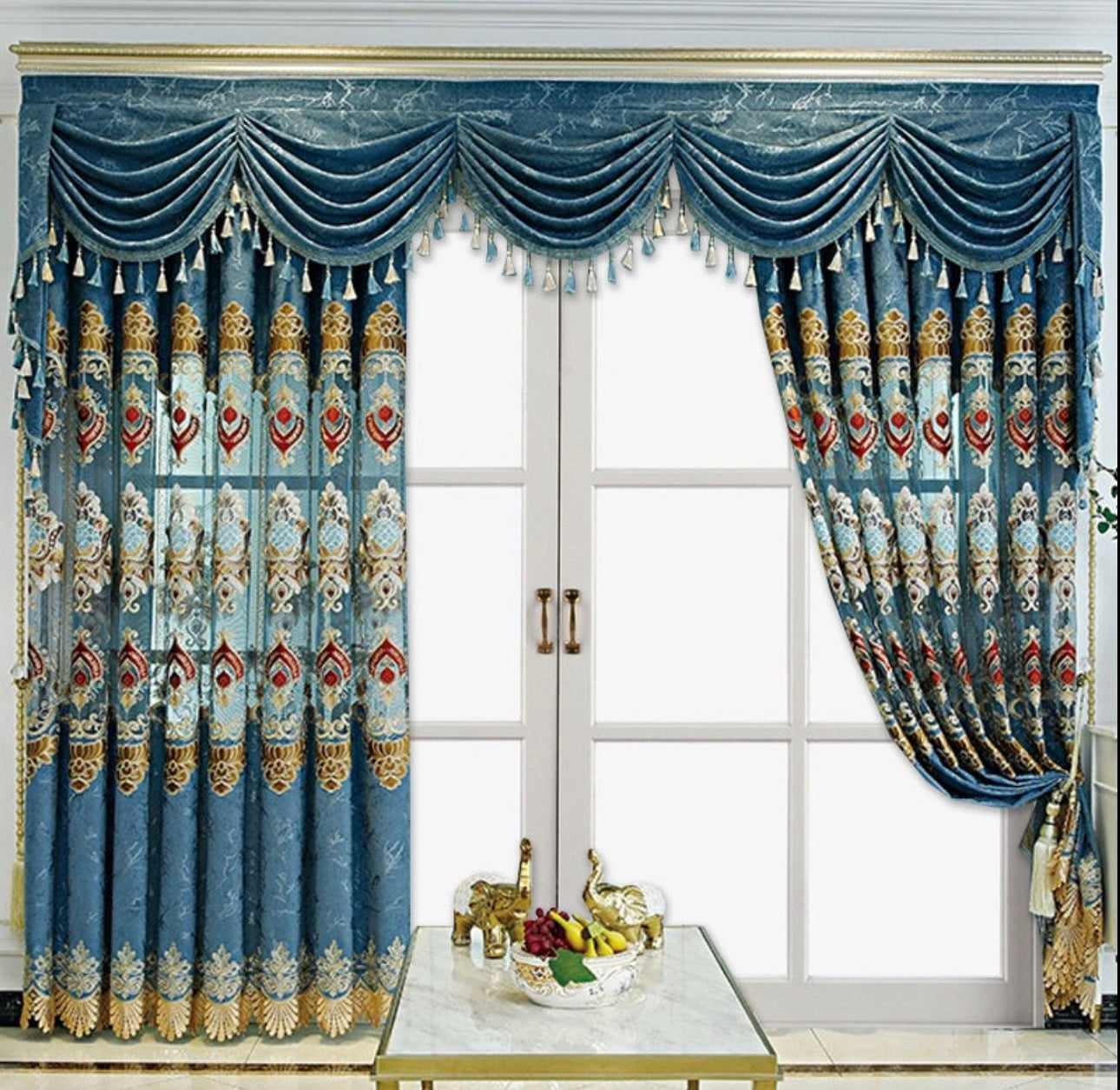 Curtains & Rugs