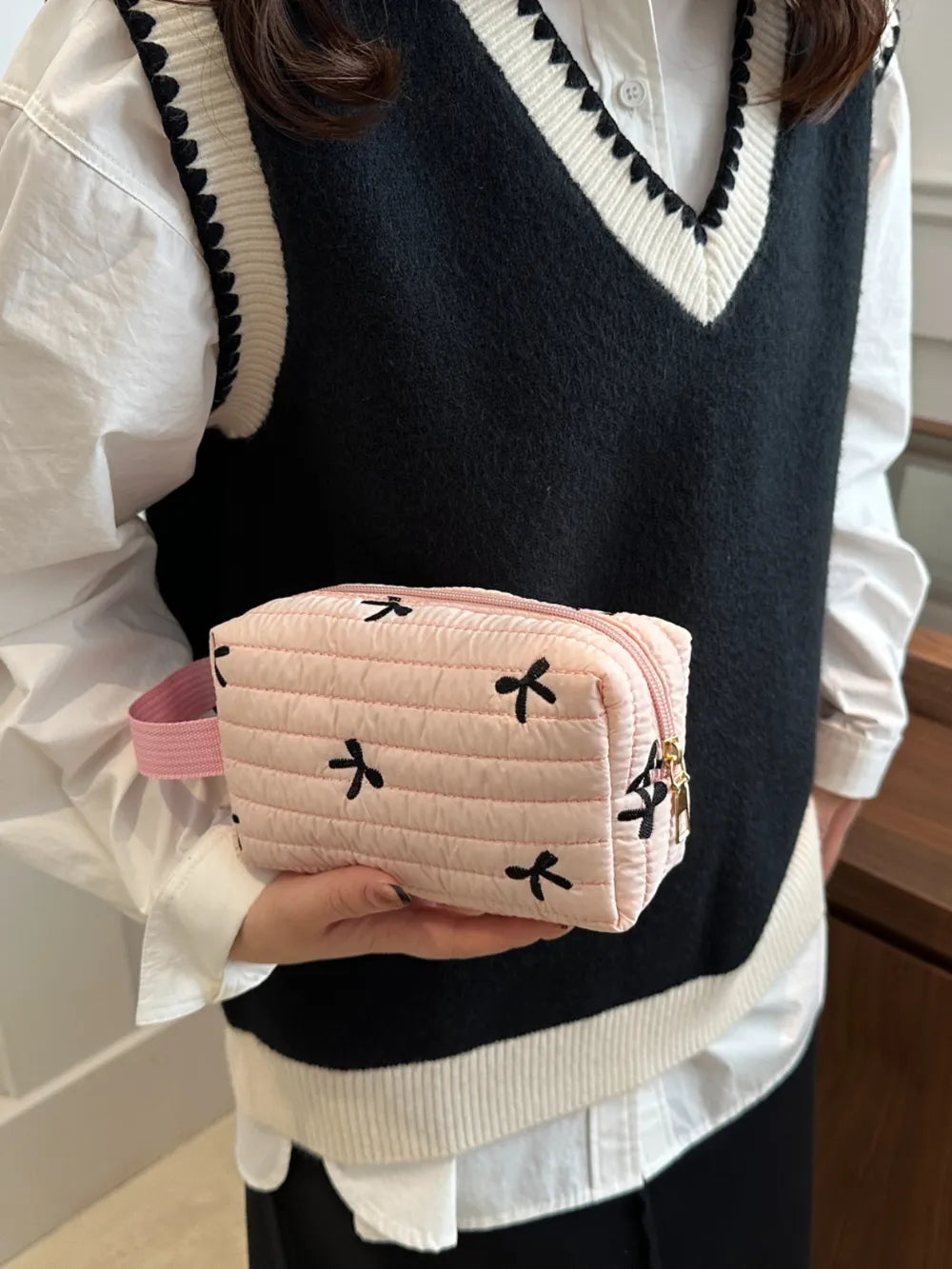Texture Contrast Bow Wristlet - LaTezza Online Shop