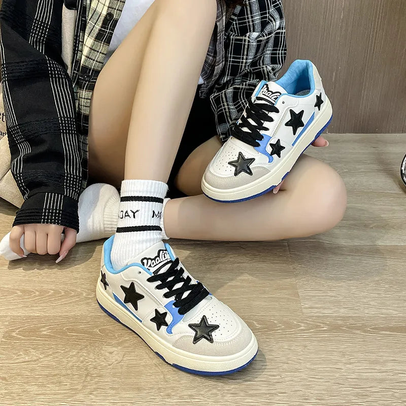 Contrast Star Round Toe Athletic Sneakers - LaTezza Online Shop