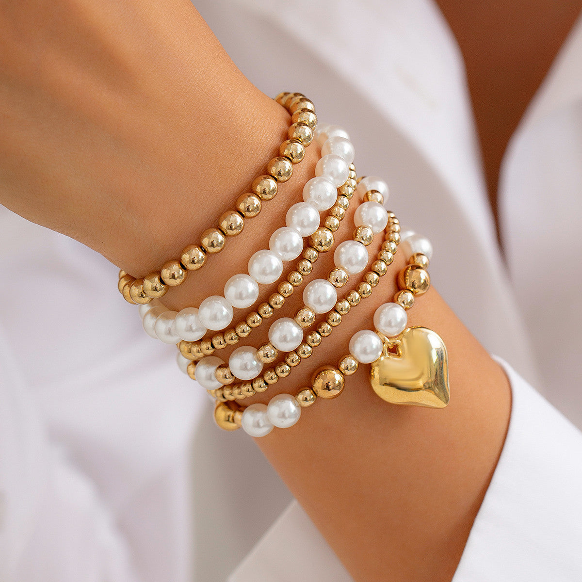 Faux Pearl bead bracelet  set with heart-shaped hollow charm Silver Tone bead bracelet set with key charm - LaTezza Online Shop