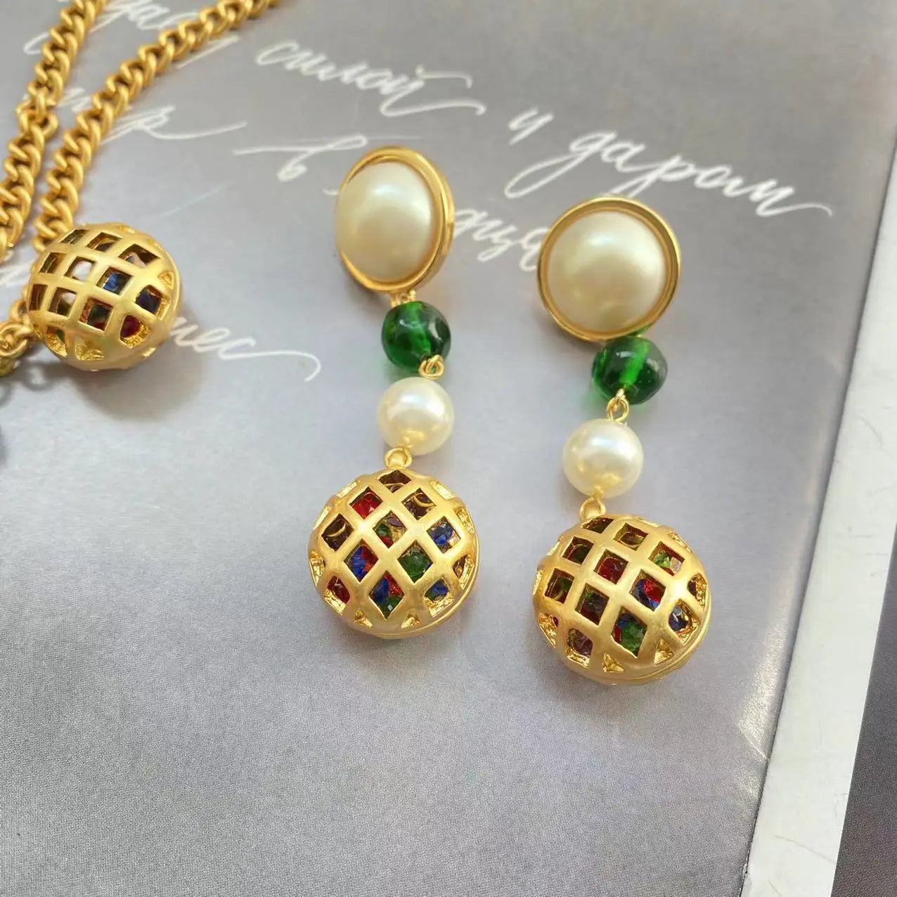 vintage fragrance classic glass bird cage Pearl necklace earrings retro atmosphere - LaTezza Online Shop