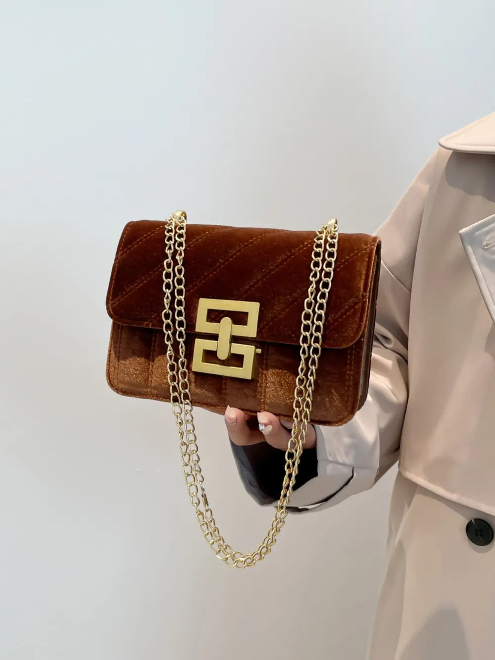 Solid Color Chain Shoulder Bag - LaTezza Online Shop