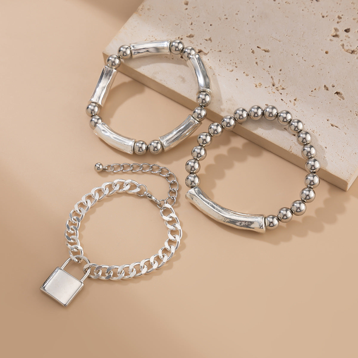 Faux Pearl bead bracelet  set with heart-shaped hollow charm Silver Tone bead bracelet set with key charm - LaTezza Online Shop