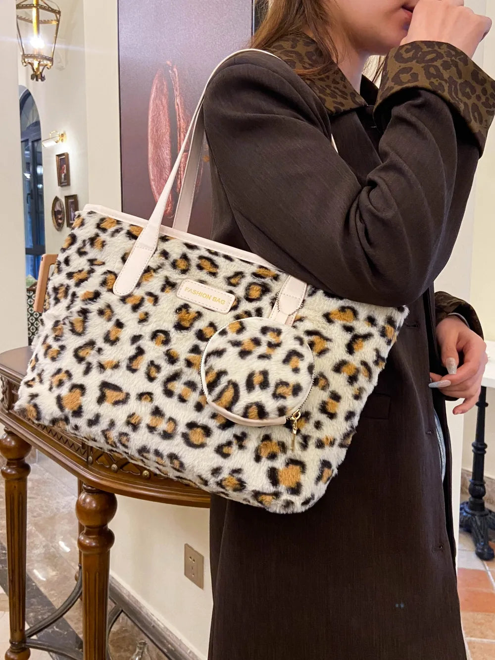 Leopard Faux Fur Tote Bag with Coin Purse - LaTezza Online Shop