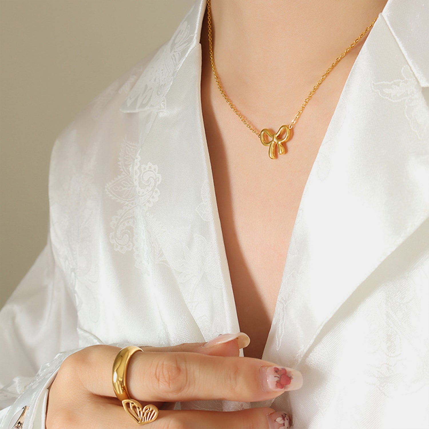 Gold-Plated Titanium Steel Bow Pendant Necklace - LaTezza Online Shop