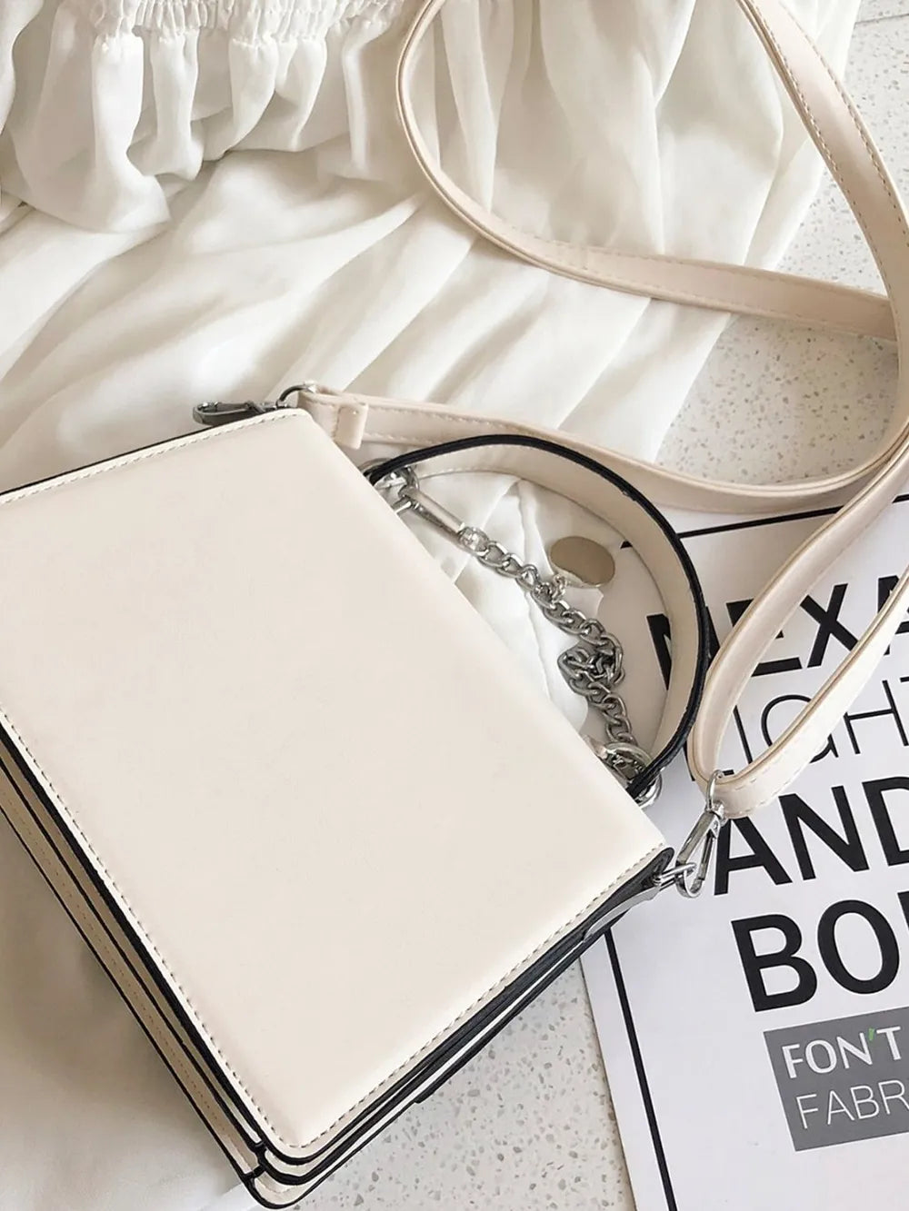 Chain PU Leather Detachable Shoulder Strap Handbag - LaTezza Online Shop