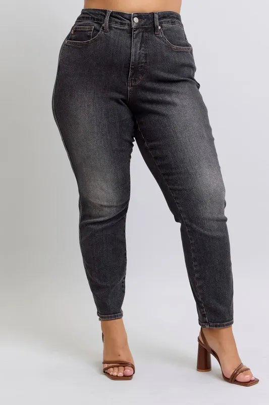 Judy Blue Full Size Mid Rise Tummy Control Slim Jeans Plus Size - LaTezza Online Shop