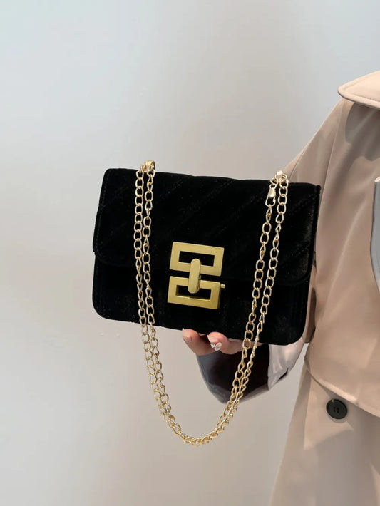 Solid Color Chain Shoulder Bag - LaTezza Online Shop